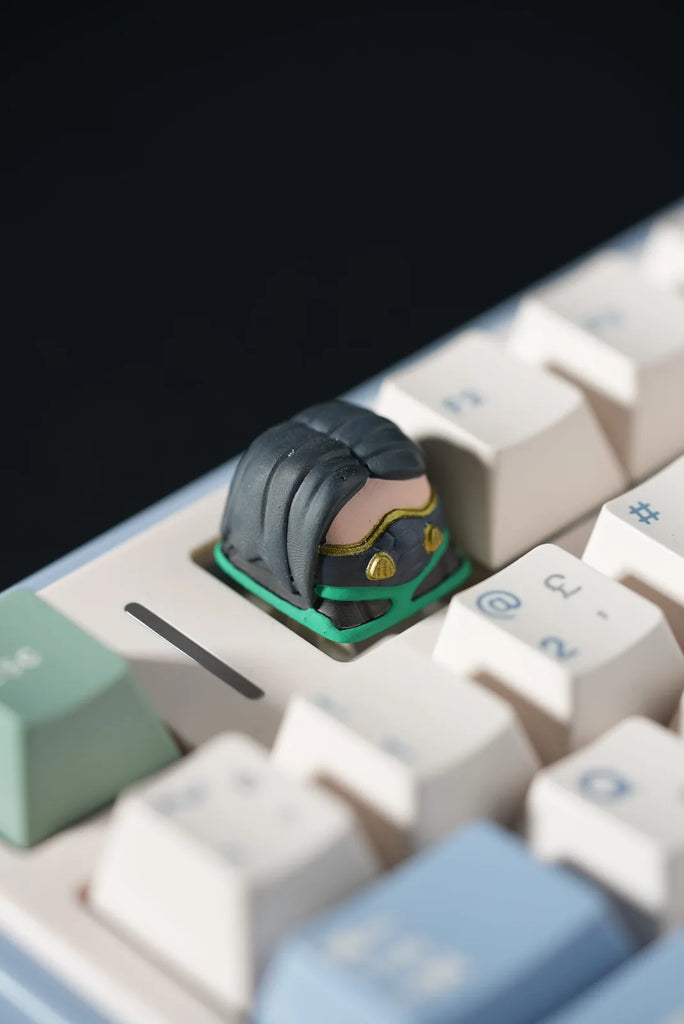 Arcera Keycap 134 — altın işlemeli lacivert başlıklı 3D baskı artisan klavye tuşu, Arcera 3D